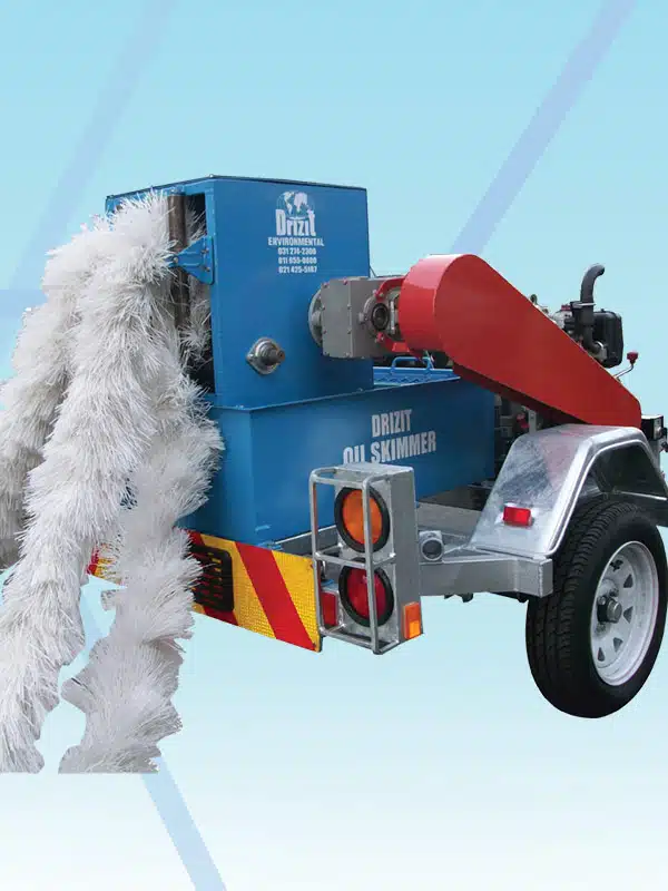 001-5000-rope-mop-oil-skimmer-drizit.webp Skimmers desnatador de cuerda oleofilica DRIZIT 5000