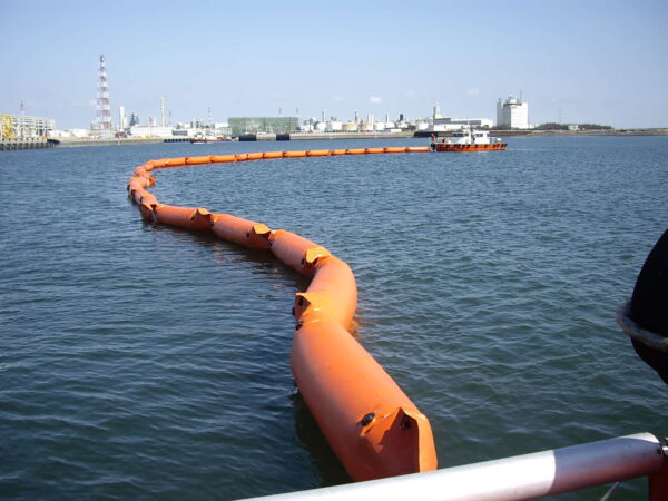 barreras marinas flotantes